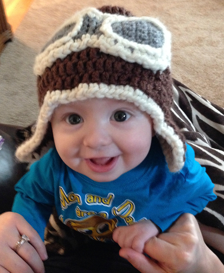 crochet-baby-aviator-hat-pattern-growfamilylove