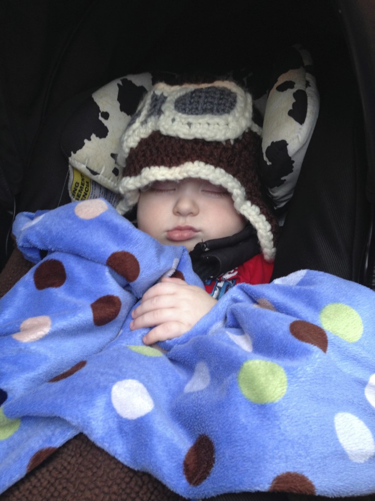 sweet-sleeping-baby-crochet-hat-pattern-growfamilylove